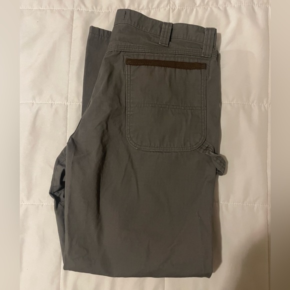 Wrangler Riggs workwear cargo pants - Picture 3 of 4